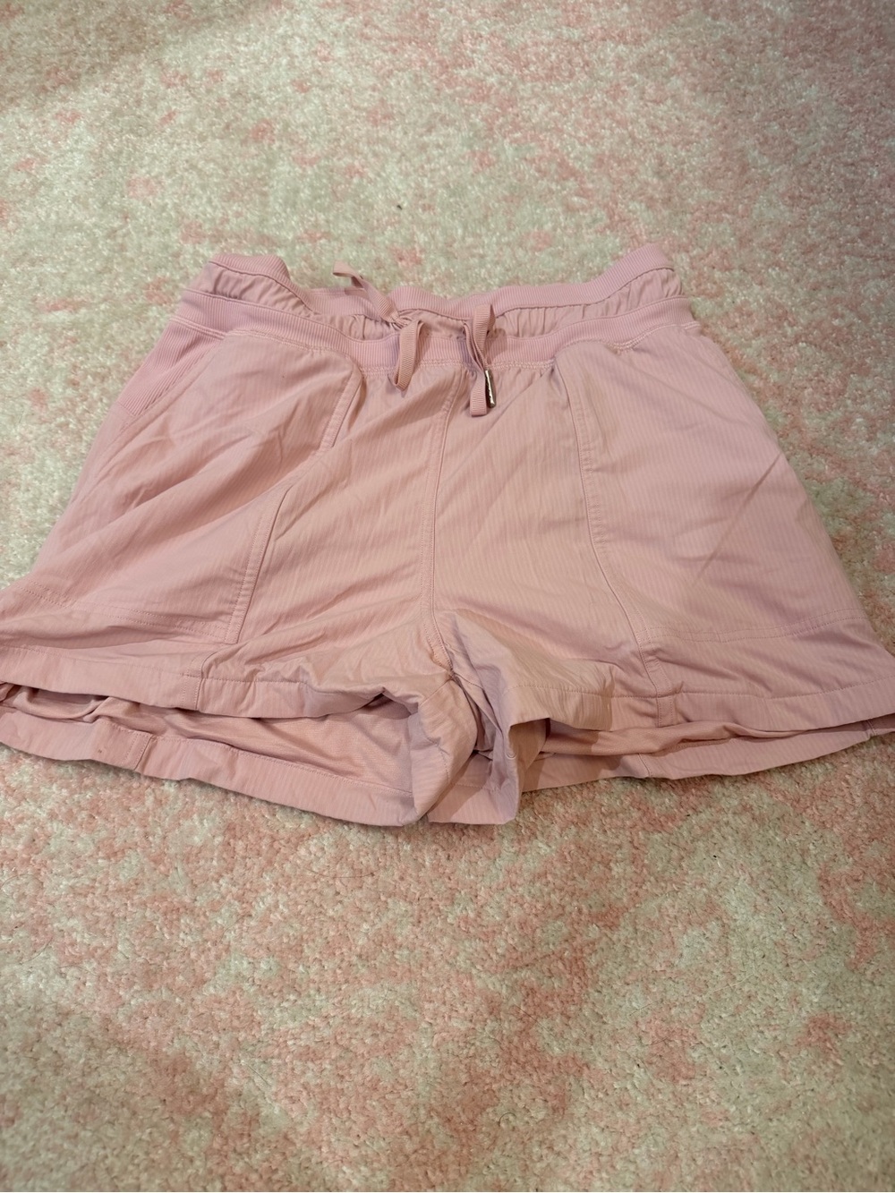 Women’s pink dance studio jogger shorts